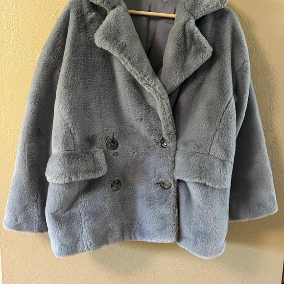 Free People Kate Faux-Fur Double Breasted Jacket in blue - Picture 12 of 12